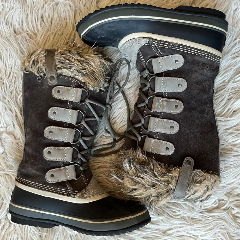 Sorel Joan Of Artic Gray Waterproof Suede Faux Fur Felt Lined Winter Boots Sz 8